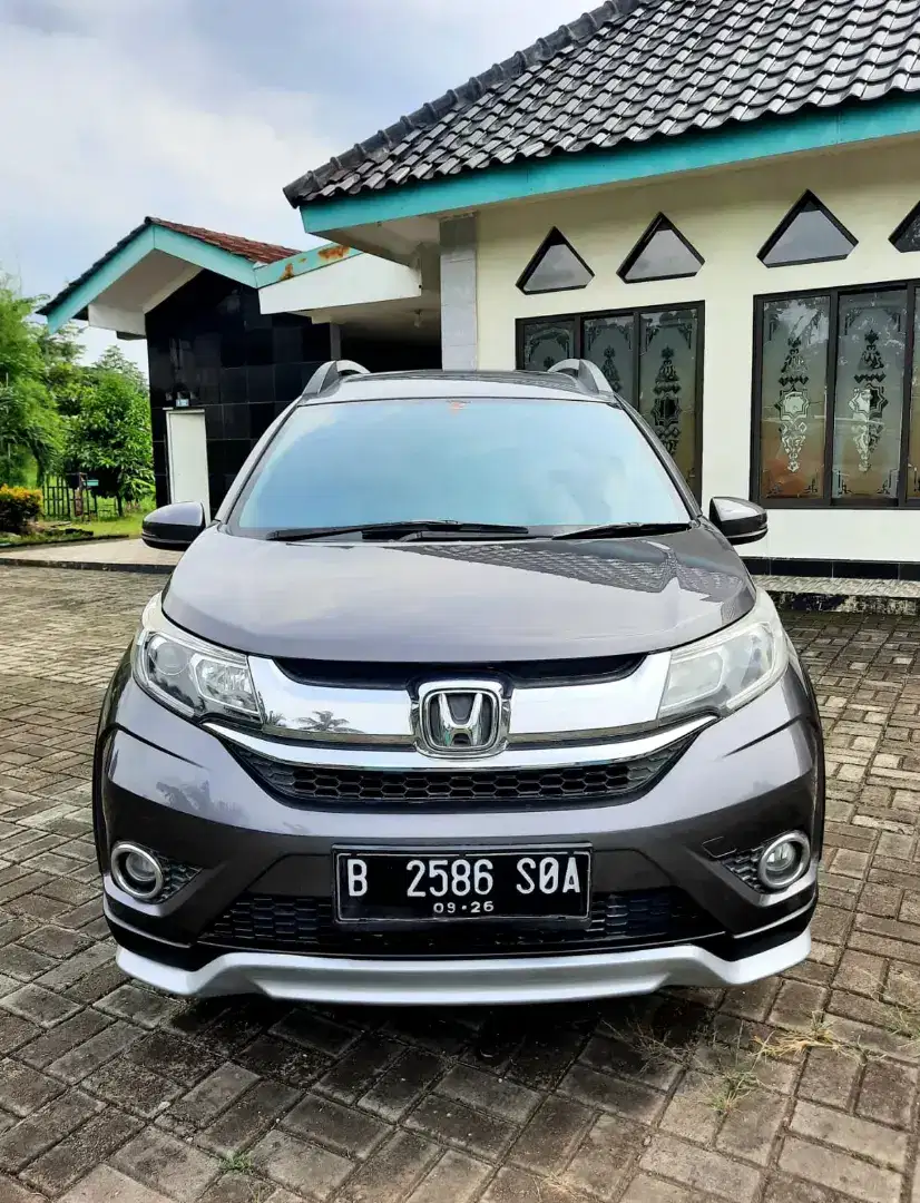 MOBIL BR-V PRESTIGE 2016