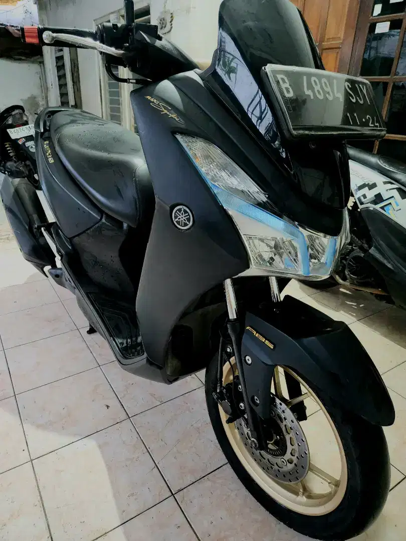 Yamaha Lexi S versi tertinggi maxi scooter 2019 keyles