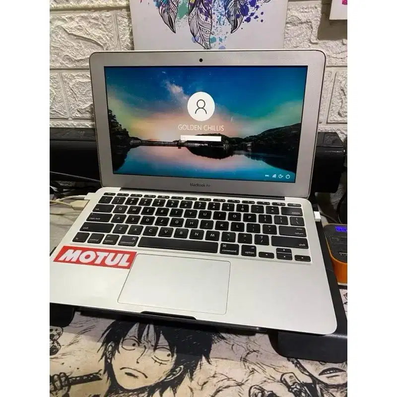 Macbook Air 2012 11in kondisi siap pakai