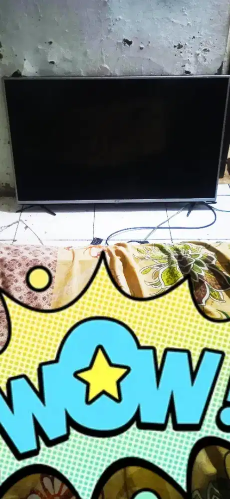 Dijual Murmer Rp 500.000
NETT,LED LG 49 inchi ,
TV ada Kerusakannya