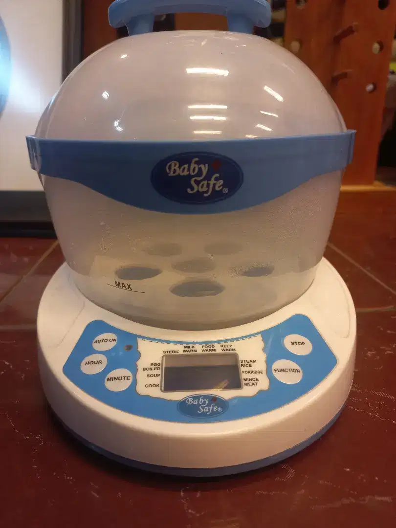 Baby safe multifungtion steamer