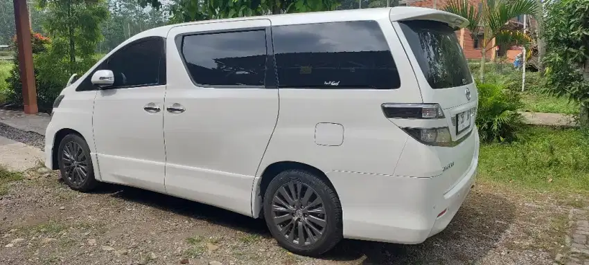 Vellfire 2012 terawat