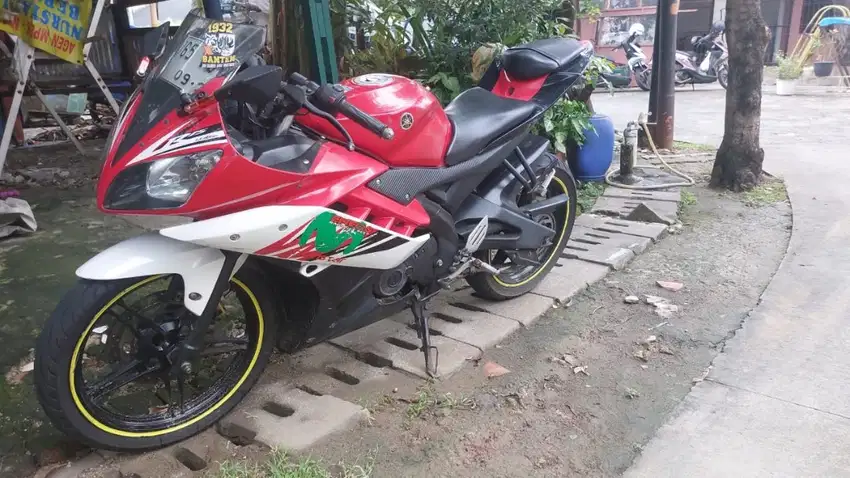 Dijual Yamaha R15 tahun 2014