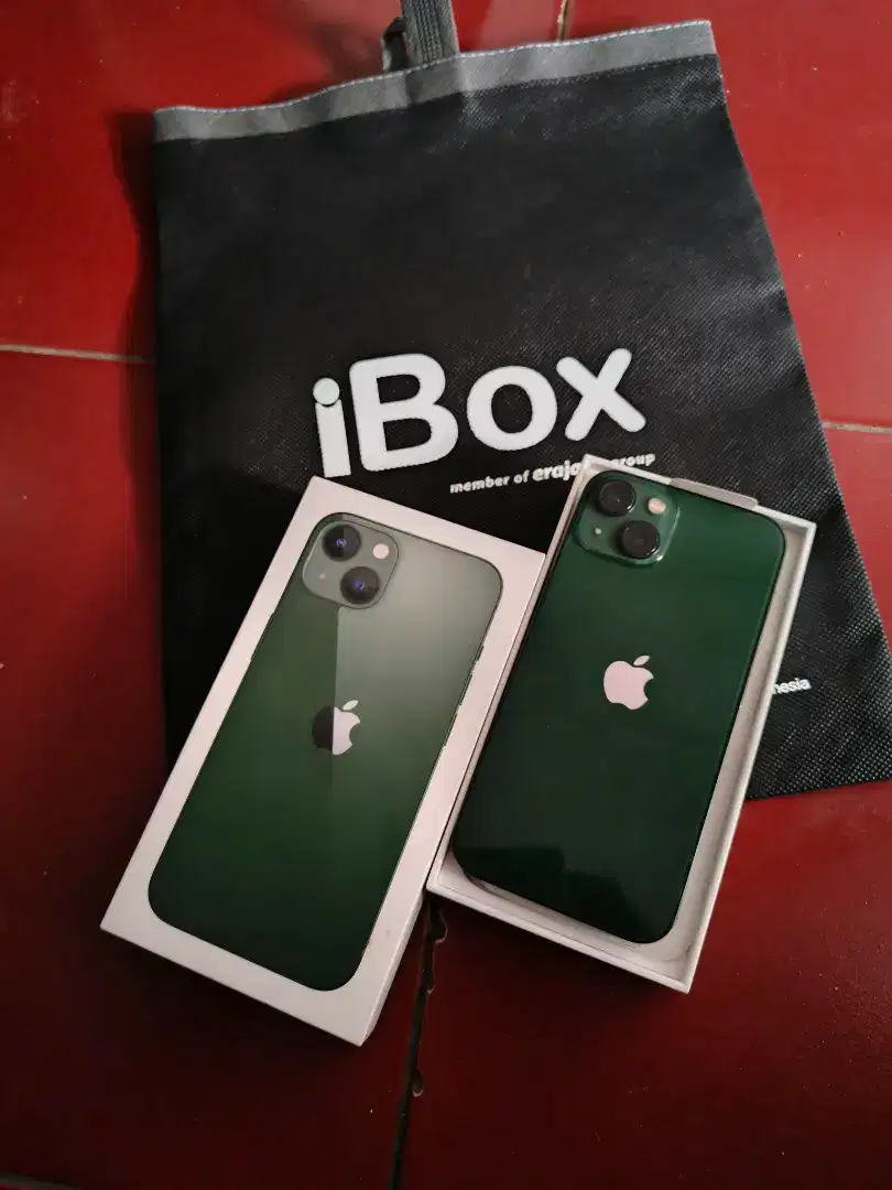 iPhone 13 128gb ibox BH 90% ORI lengkap ORI Masi segel