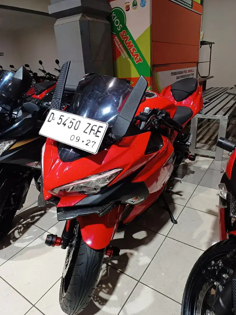 NINJA 250 R FI NEW 2022 - SANJAYA MOTOR - SRI