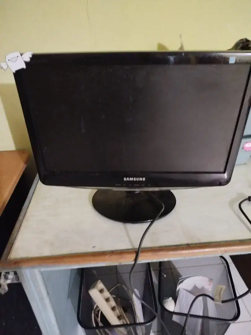 Monitor Samsung B1930N