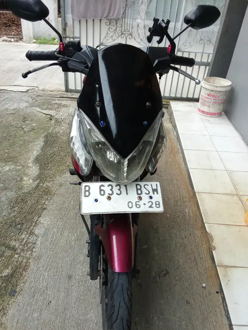 Honda cs 1 merah