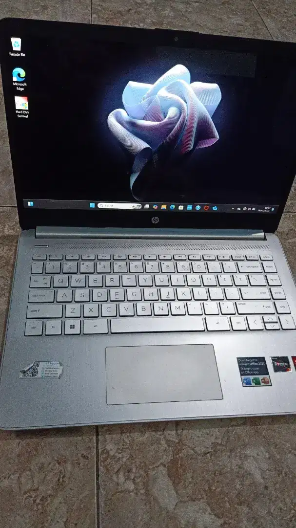 Laptop hp 14inch