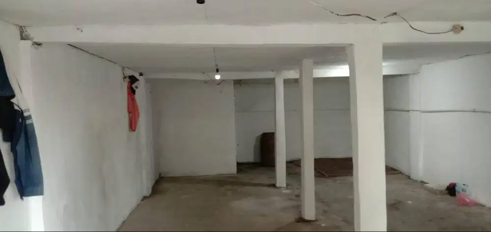 sewa kios , toko , untuk restoran , laundry murah kawasan padat cngkrg