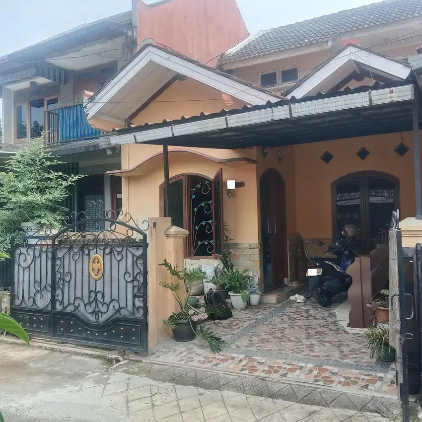 Rumah Seken Terawat 10 Menit ke RS Hermina Bogor Siap Renov J-28849