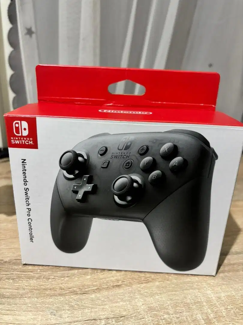 Nintendo Switch Pro Controller Original (black colour)