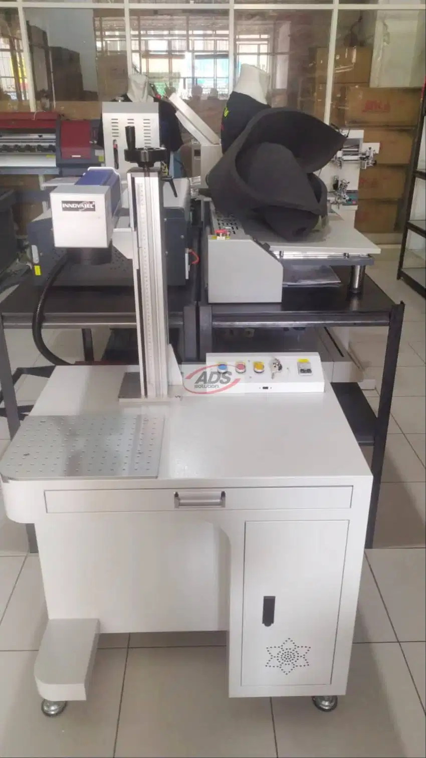 MESIN LASER MARKING FIBER FULLSET + ROTARY DENGAN HARGA TERJANGKAU