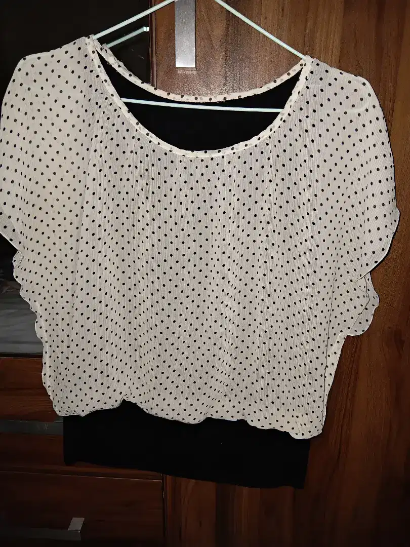 Blouse polkadot