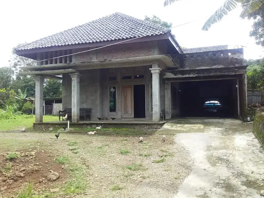 rumah besar  Asri nyaman5 menit dari Ramayana Salatiga