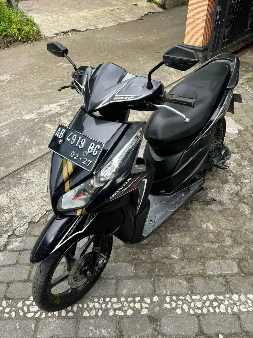 Vario techno thn 2012 plat AB Bantul