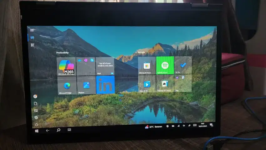Jual thinkpad Yoga L13 ram 16 harga bersahabat spek istimewa