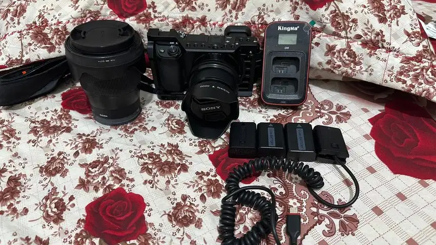 SONY A6400 kit 16-50mm Mulus Seperti Baru, Banyak Bonus, Baca Deskrips