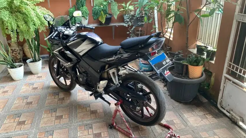 CBR 150 R OLD CBU THAILAND RARE