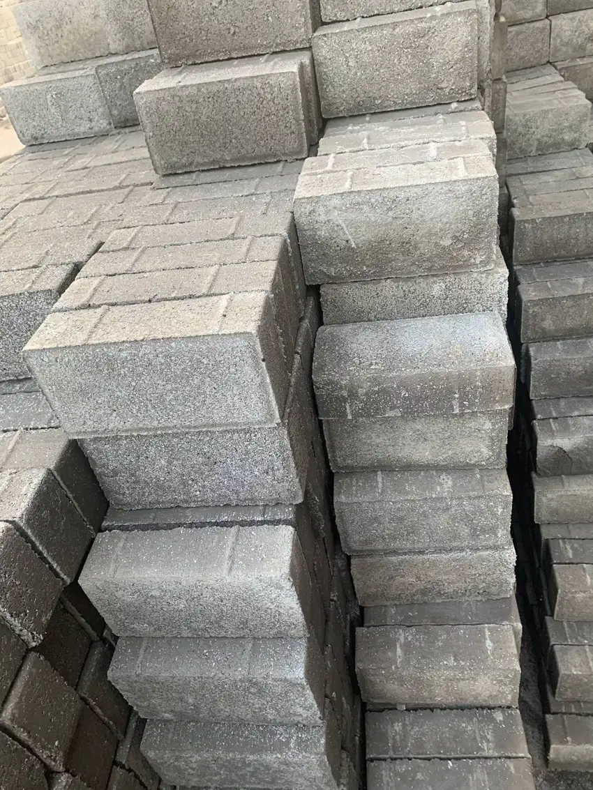 Paving Block 8cm K350 dan K400