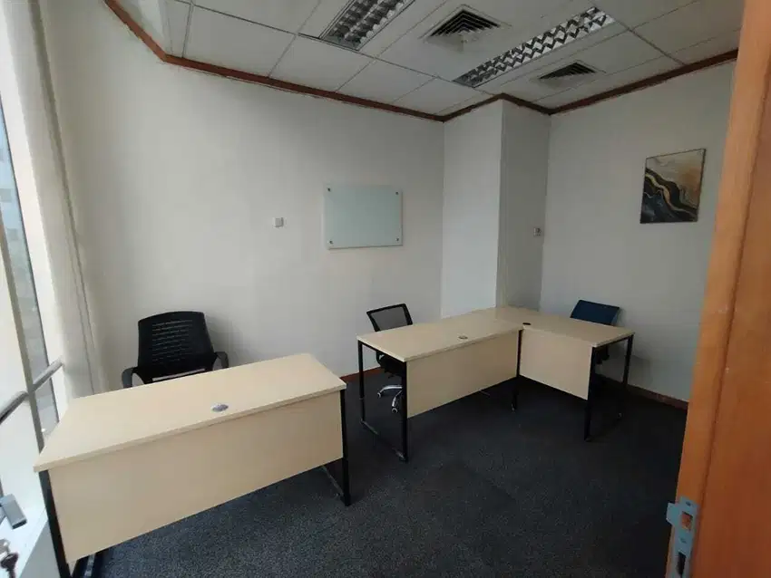 SEWA KANTOR FURNISH MENARA JAMSOSTEK FREE SERVICE CHARGE