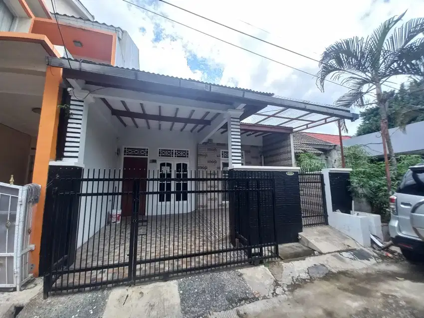 Rumah di Perumahan Graha Harapan 6 menit ke Pasar Zamrud KPR Nego J-21