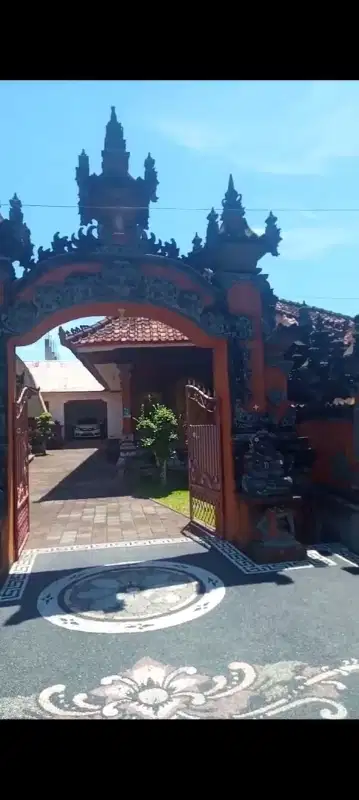 Rumah Style Bali di Dauh waru  pusat kota Negara  Jembrana