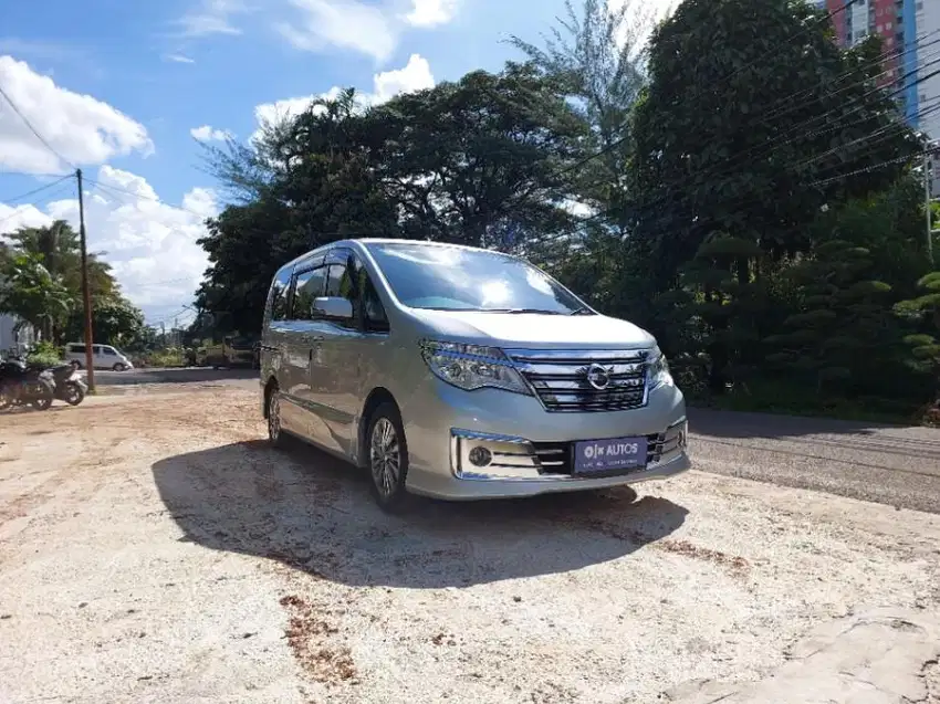 [OLXmobbi] Nissan Serena 2.0 Highway Star Panoramic Bensin-AT 2016