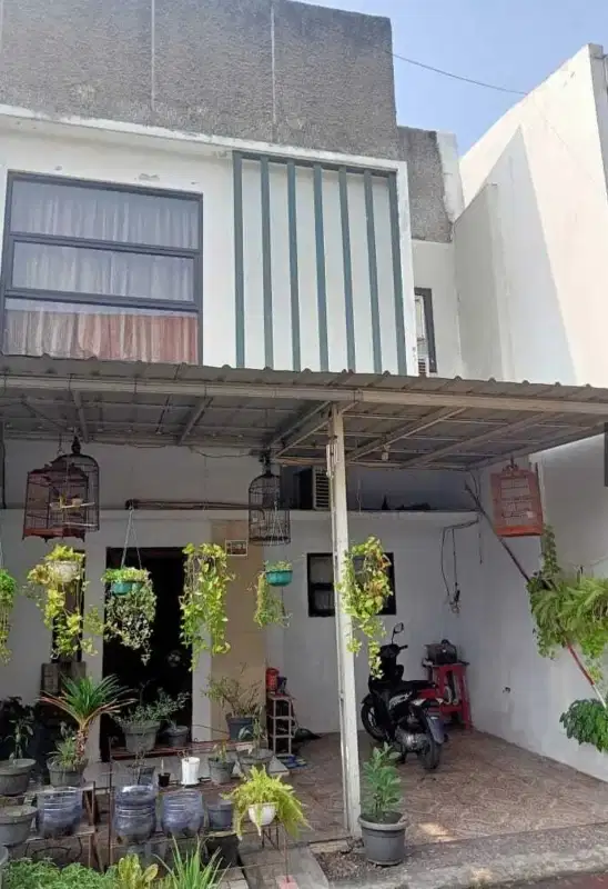 Di jual rumah dalam lingkungan perumahan cludter