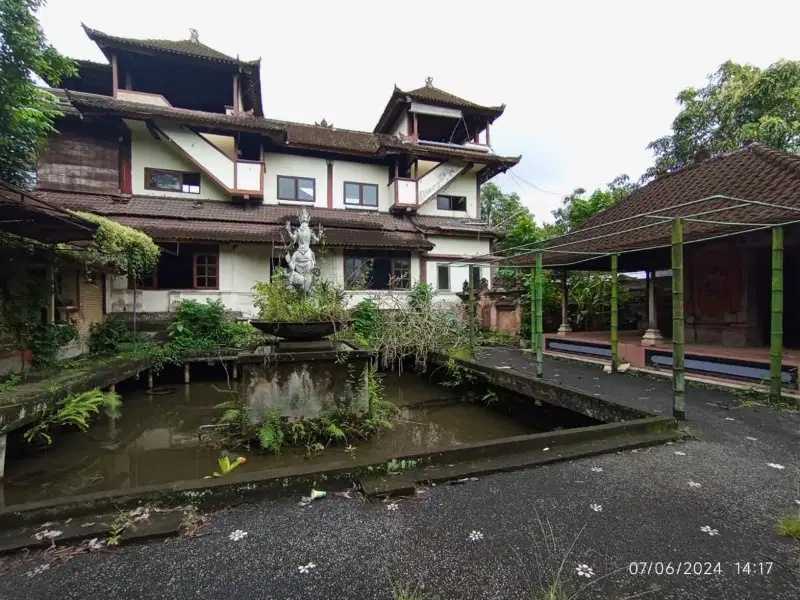 DIJUAL TANAH  26 ARE BONUS BANGUNAN AREA UBUD