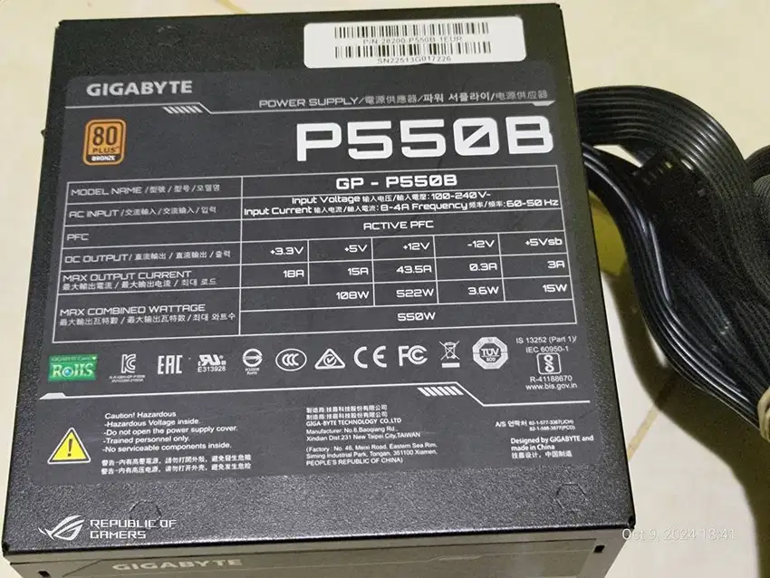 GIGABYTE P550B 550W 80+ Bronze Bukan Modular