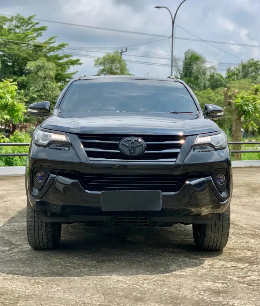 Fortuner 2.4 VRZ AT 2017