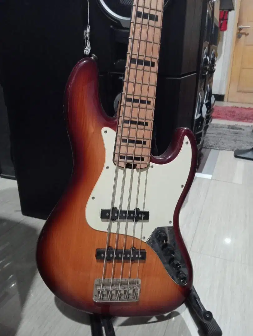 Bass Fender Jazz Usa 5 String