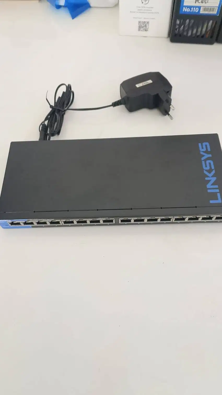 HUB Linksys Unmanaged Switches 16-Port Gigabit (LGS116) - Metal second