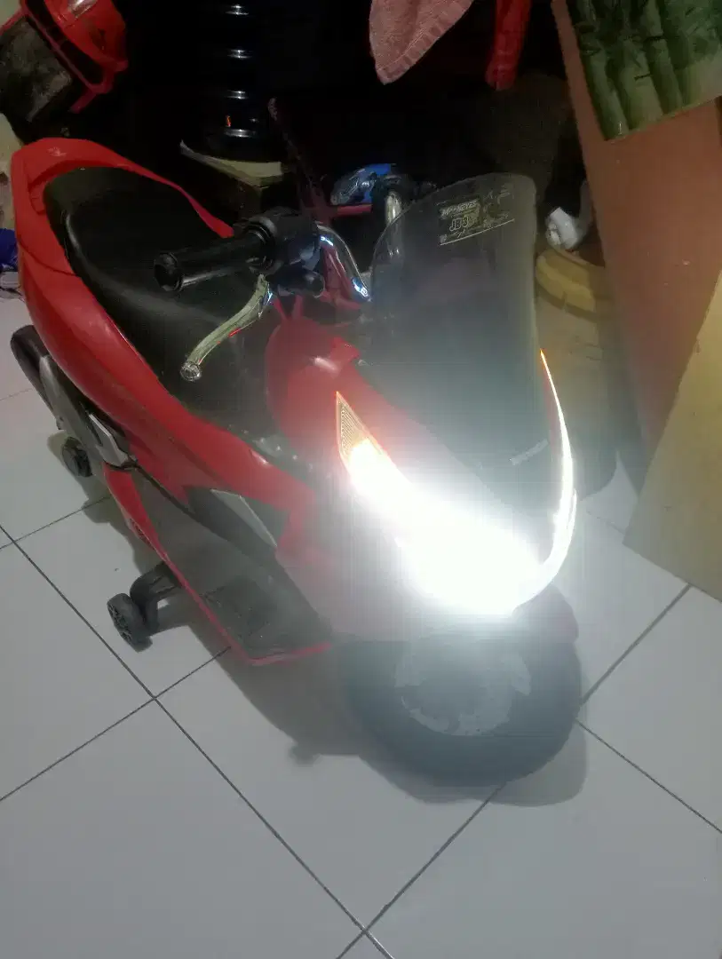 Motor Aki Anak PCX Honda