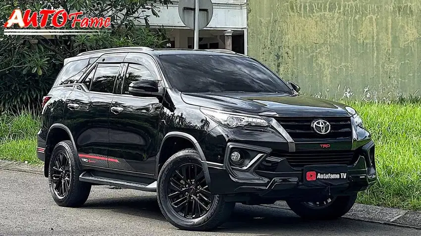 [KM 47RB] Toyota Fortuner 2.4 VRZ TRD AT Kick Sensor 2020