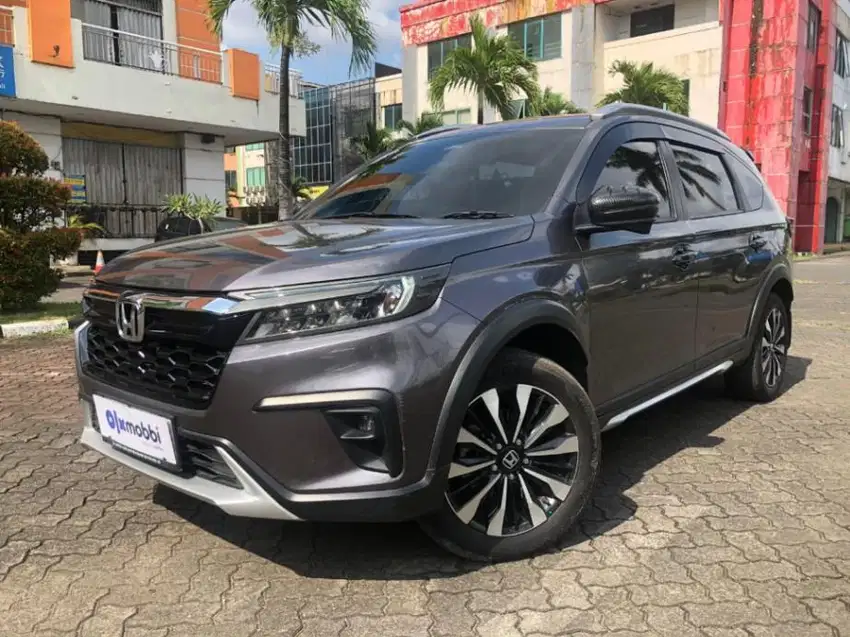 Pajak Panjang - Honda BR-V 1.5 Prestige Sensing Bensin-AT 2022