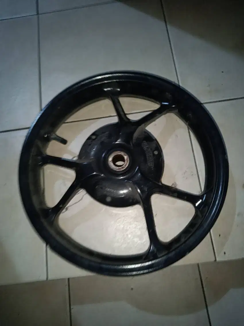 Velg Yamaha Lexi ORI