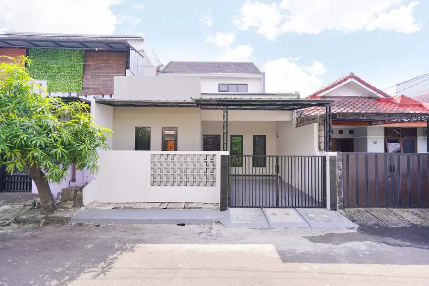 Rumah Minimalis LT 105 Semi Furnished dekat Stasiun Bekasi J-19909