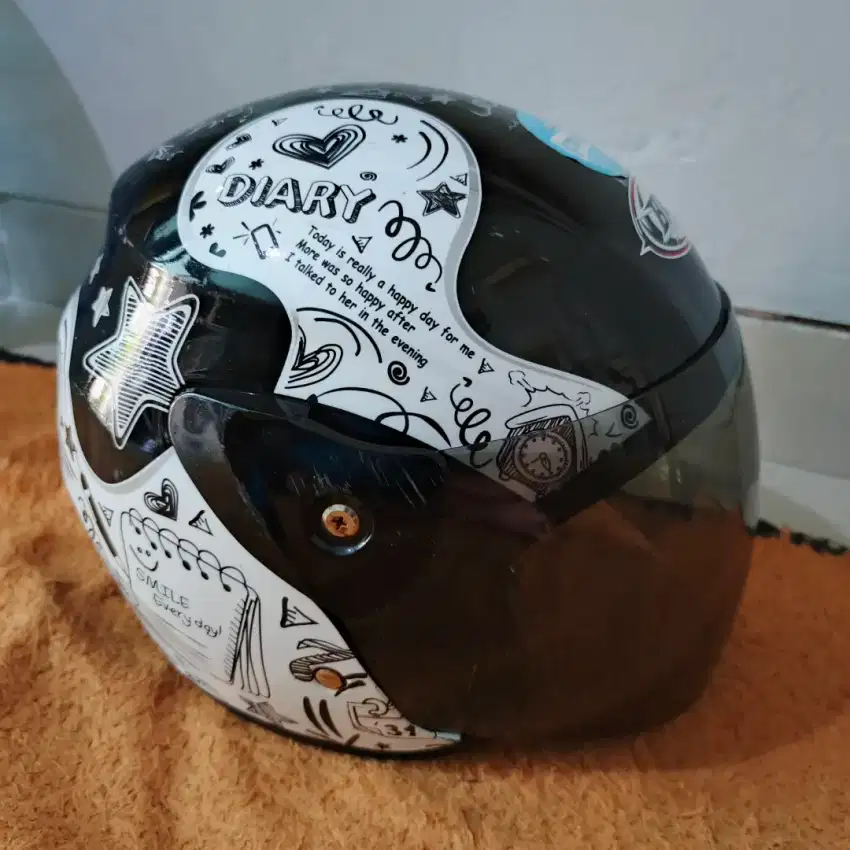 HELM JIMBARAN UHUY!