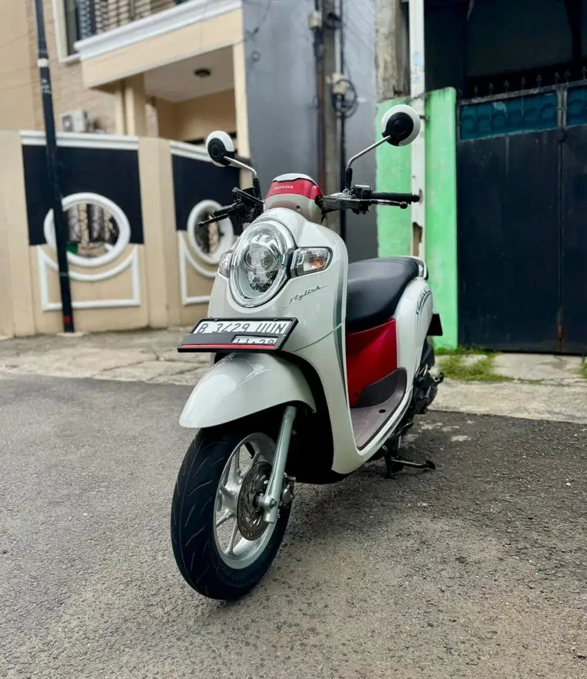 Honda Scoopy 110 CBS ISS MULUSSS Pajak Hidup Panjang