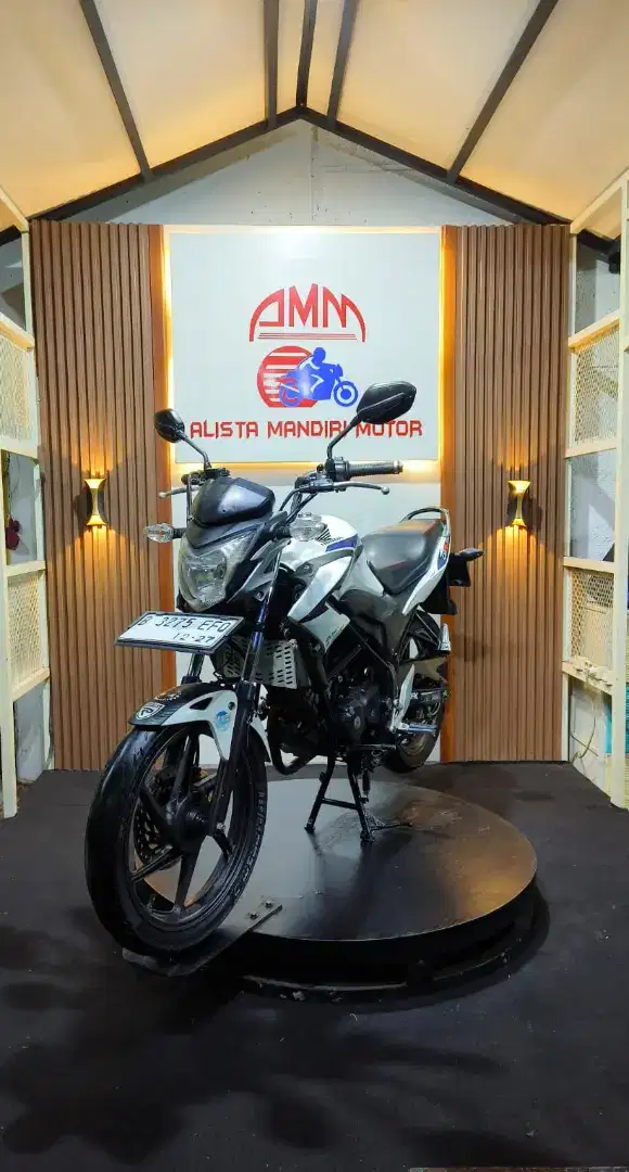 Cb 150.R th 2015. Cash Only