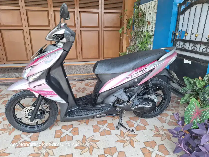 Vario 2011 mesin istimewa body utuh bisa kredit syariah TERMURAH