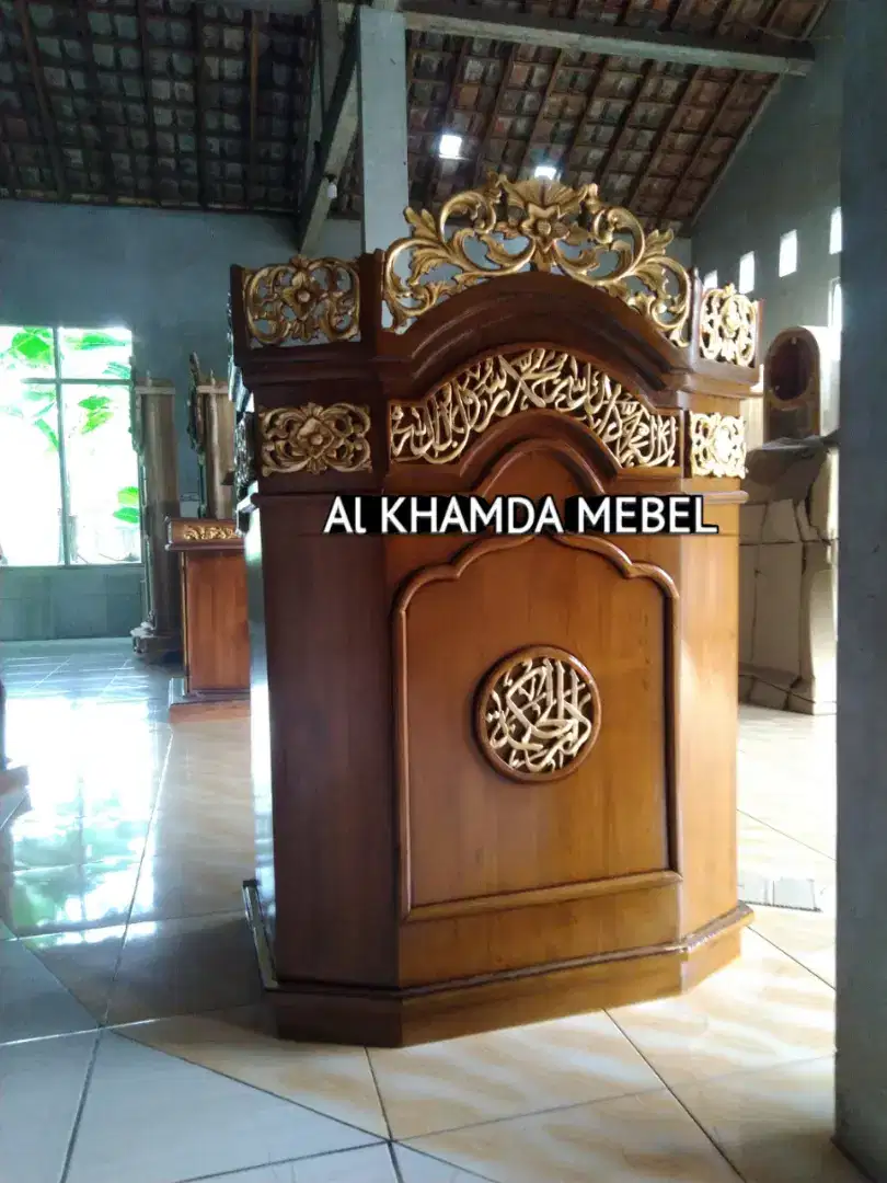 Mimbar masjid mushola bahan kayu jati minimalis Ready