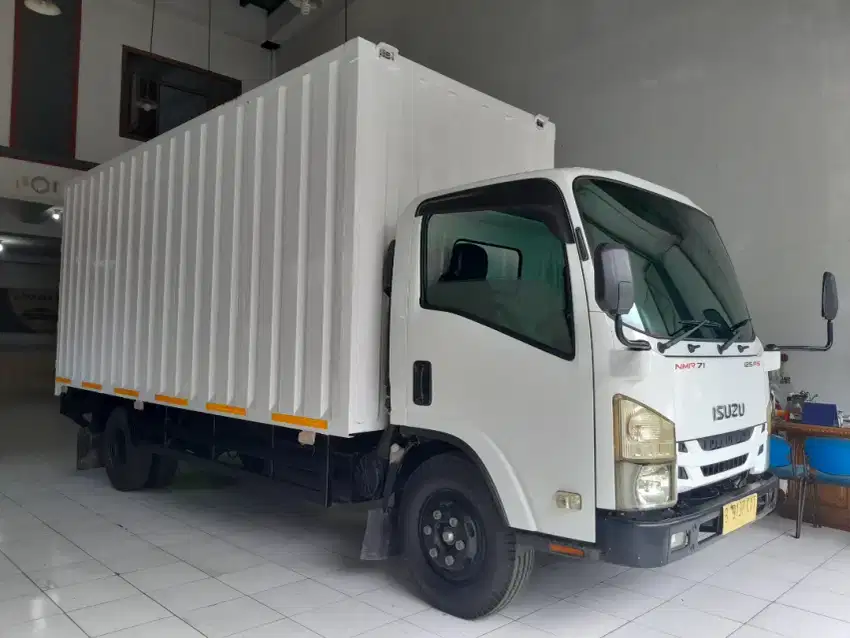 Isuzu Elf Doubel Long Box NMR71T SDL