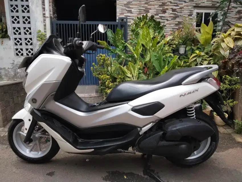 Yamaha Nmax non ABS Gress tahun 2016 siap pakai