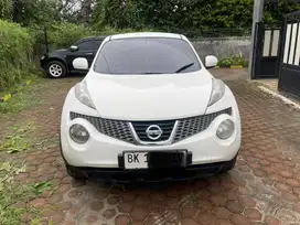 Juke rx A/T Red edition super original