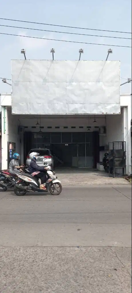 Dijual Ruko Pinggir Jalan Raya di Bekasi Timur