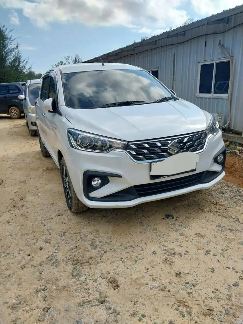 Over Kredit All New Ertiga GX AT Hybrid 2023 White