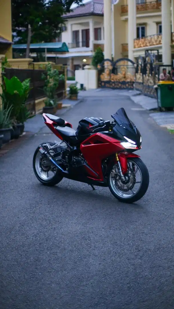 HONDA CBR 250RR SP QS