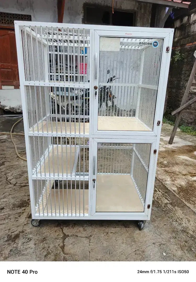 Kandang kucing 2 pintu